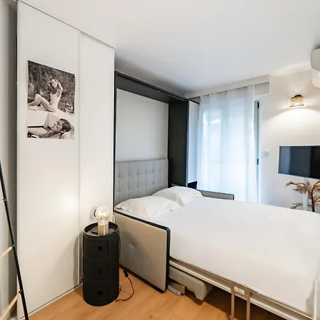 Very One Bedroom *
